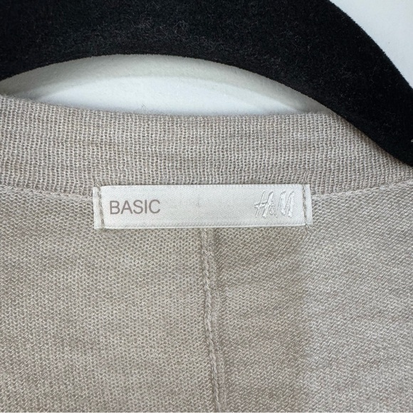 H&M Tan Lightweight Open Front Sweater Cardigan Neutral - Picture 5 of 5